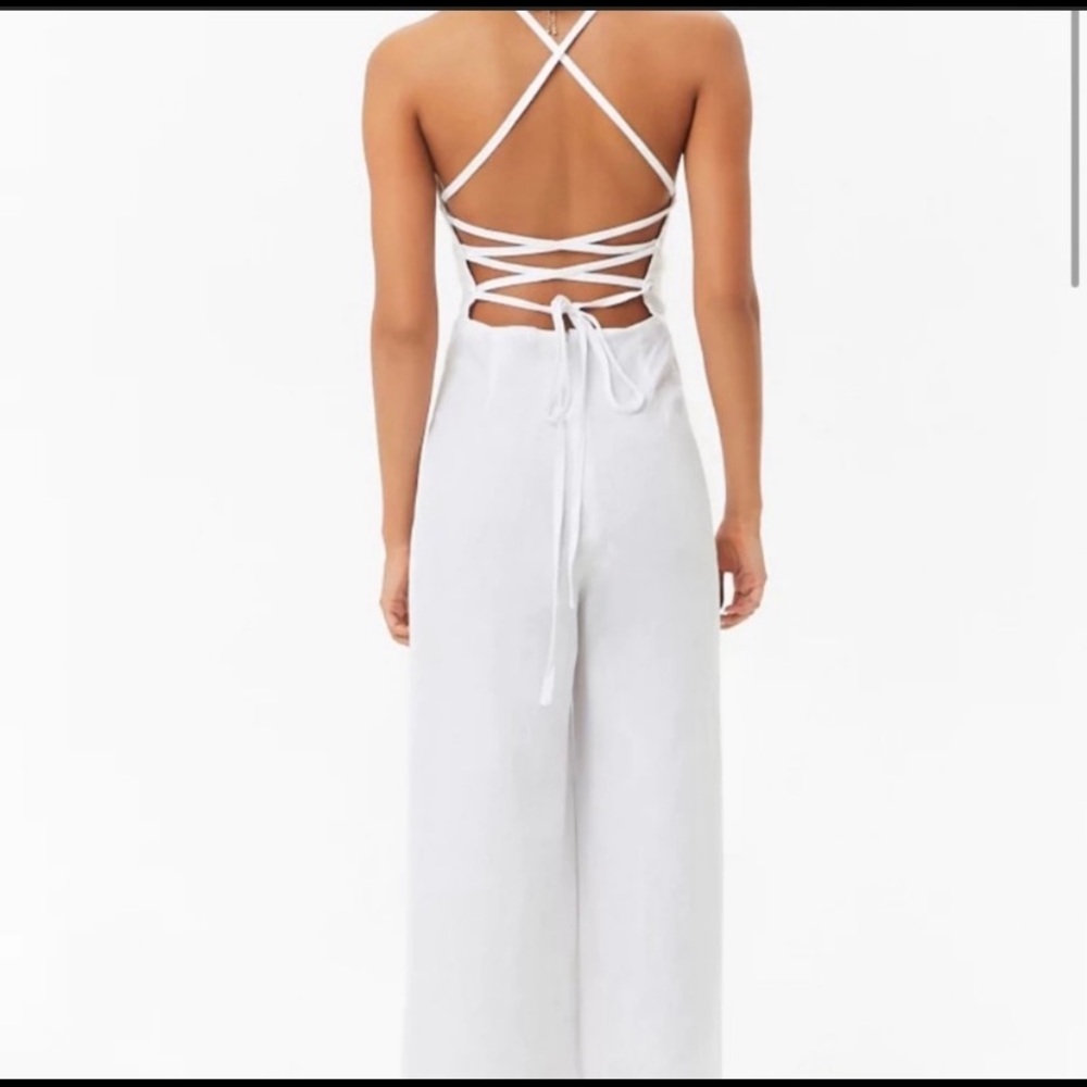 ‼️SOLD DO NOT BUY‼️White jumpsuit